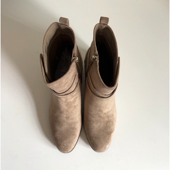 ANNE KLEIN Akmoore Boot Women's Size 9.5M Sand Zip Up Bootie Boho Whimsical NIB - Picture 4 of 13